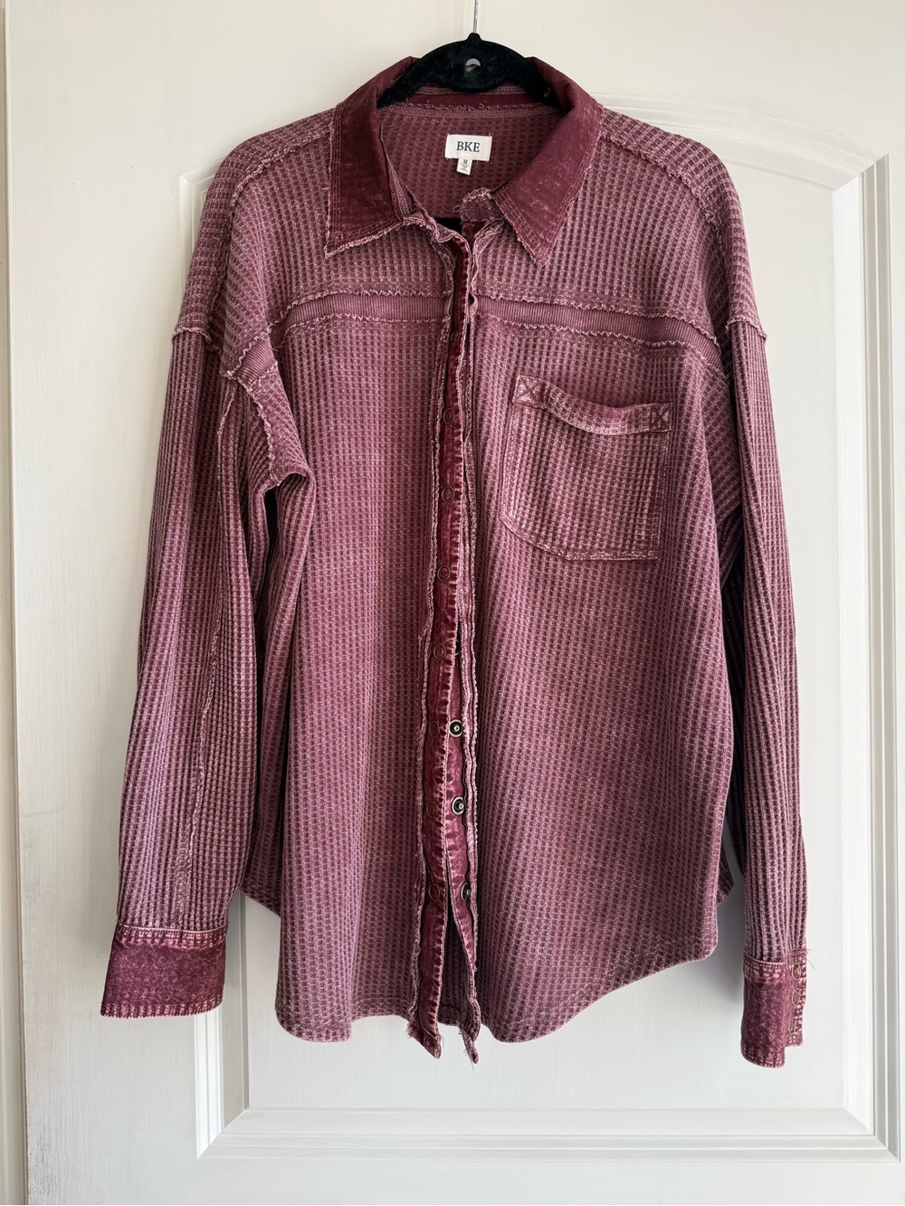 BKE Women's Washed Waffle-Knit Button-Up Jacket in Mauve